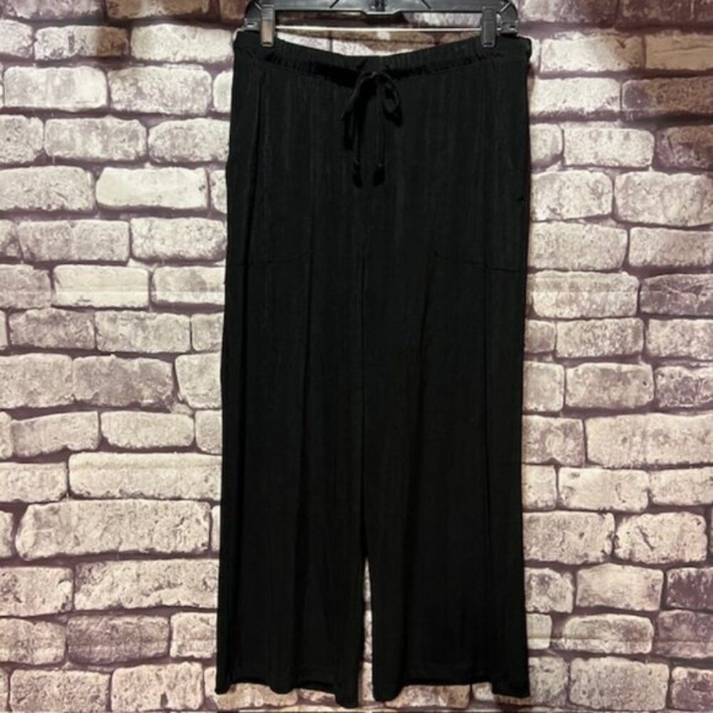 Chico's Travelers NWT Black Crop Pants Size XL